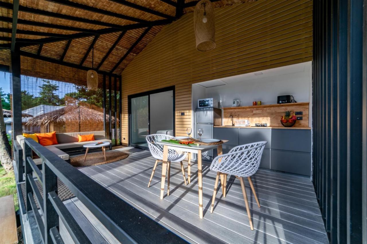 Suan Residence - Exotic And Contemporary Bungalows With Private Pool Чалоклам Экстерьер фото